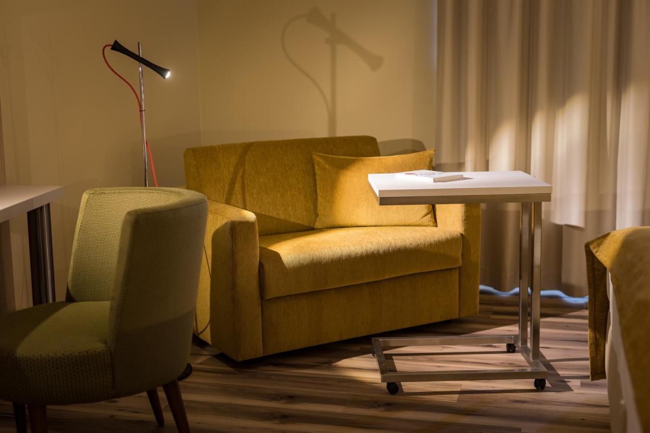 First Inn Hotel Zwickau Ngoại thất bức ảnh