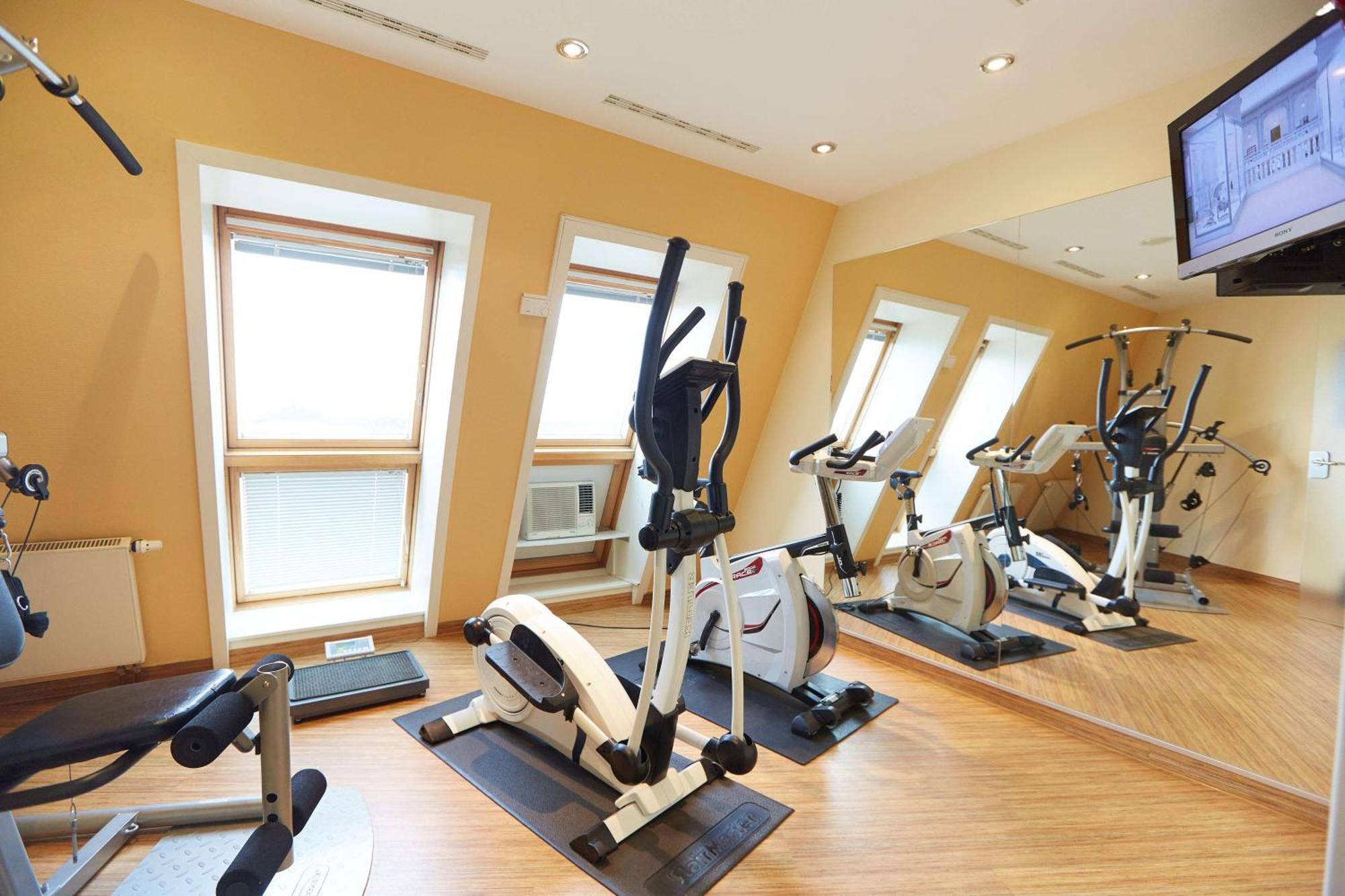 First Inn Hotel Zwickau Ngoại thất bức ảnh